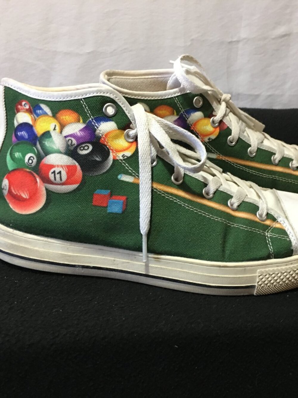 Billiard Balls print High Top Sneakers